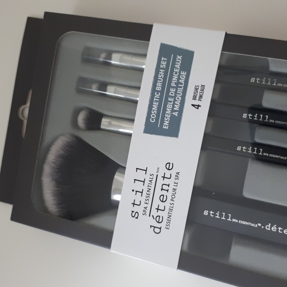 4 Pc Beauty Brush set - Picture 5 of 5